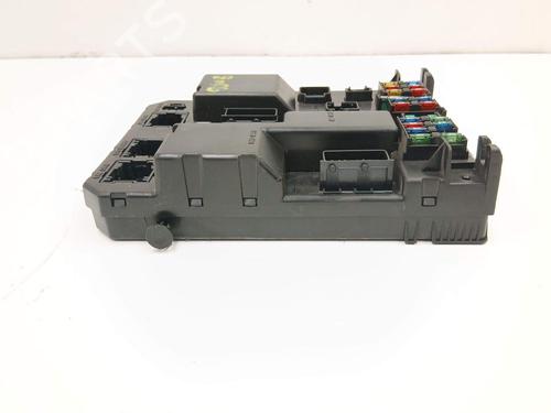 Fuse box CITROËN C5 I (DC_) 2.0 HDi (DCRHZB, DCRHZE) | BP36992369E1 - Image 3