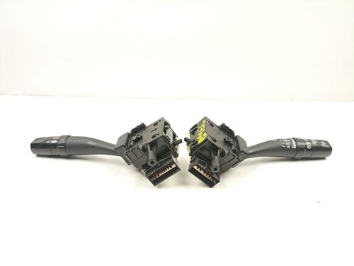 Steering column stalk HYUNDAI SANTA FÉ II (CM) 2.2 CRDi GLS 4x4 | BP22982128I23 