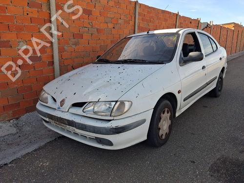 Used Parts RENAULT MEGANE I Classic (LA0/1_) 1.6 i (LA0L) 5007435