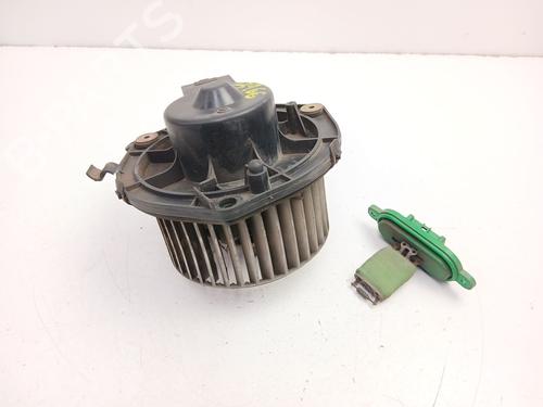 Used Heater blower motor Heater blower motor IVECO DAILY III Van 29 L 11 V (106 hp) 33708757 33708757