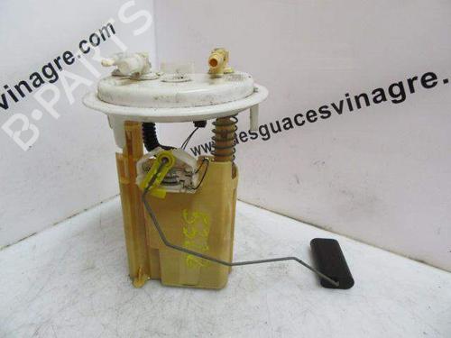 Used Fuel pump Fuel pump PEUGEOT 407 (6D_) 2.0 HDi 135 (6DRHRH, 6DRHRE, 6DRHRG, 6DRHRJ) (136 hp) 11757389 11757389