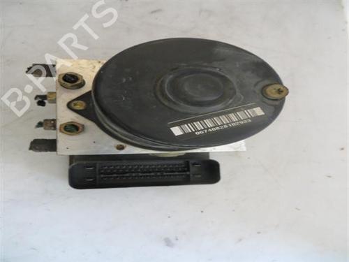 Used ABS pump RENAULT LAGUNA II (BG0/1_) 1.9 dCi (BG08, BG0G) (120 hp) 20117397