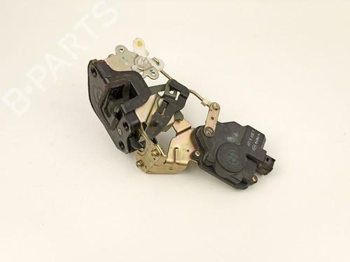 Used Rear left lock HYUNDAI TUCSON (JM) 2.0 CRDi (113 hp) 13891003