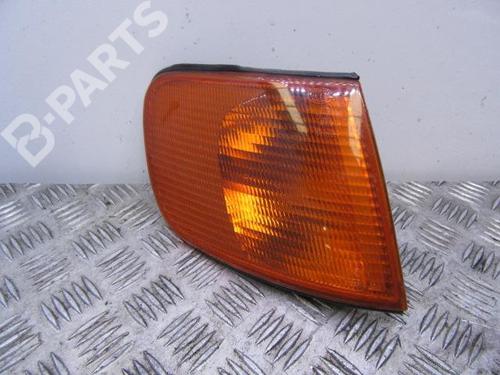 right-front-indicator-audi-100-c4-saloon-4a2-23-e-1990-1991-1992-1993-1994-9831635 main image