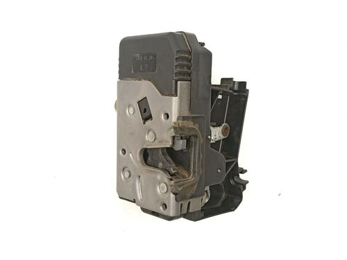 Front left lock OPEL ZAFIRA A MPV (T98) 2.0 DTI 16V (F75) | BP24470348C98 