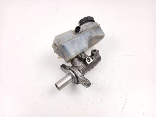 Used Brake master cylinder Brake master cylinder 37441944 37441944