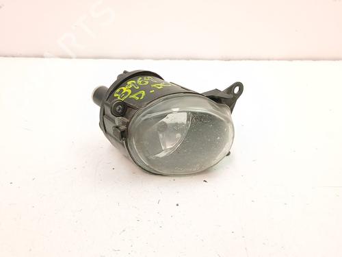 right-front-fog-light-audi-a4-b5-8d2-1994-1995-1996-1997-1998-1999-2000-2001-34041176 main image