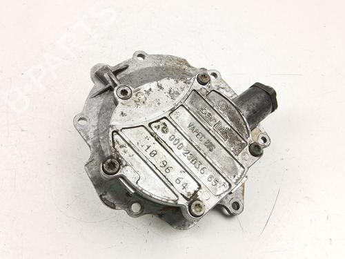 Used Vacuum pump MERCEDES-BENZ E-CLASS (W210) [1995-2003]  30580428