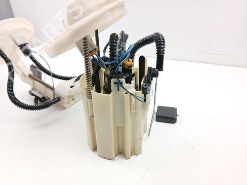 Fuel pump MERCEDES-BENZ C-CLASS T-Model (S204) C 200 CDI (204.201) | BP30564103M76