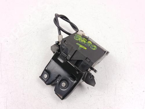 Used Tailgate lock MERCEDES-BENZ E-CLASS (W211) [2002-2009]  30321856