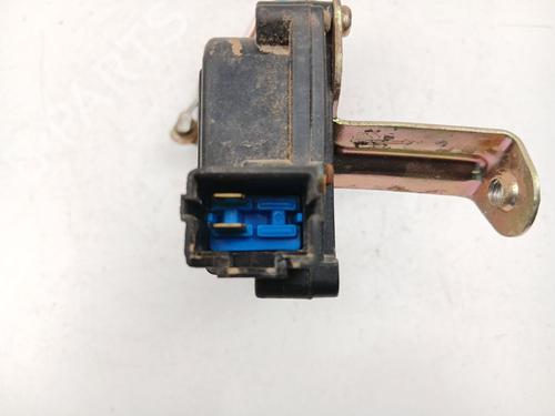 Rear right lock HYUNDAI ACCENT II Saloon (LC) 1.3 | BP27698880C99 