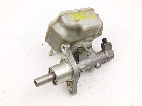 brake-master-cylinder-audi-a3-8p1-2003-2004-2005-2006-2007-2008-2009-2010-2011-2012-2013-37441929 main image