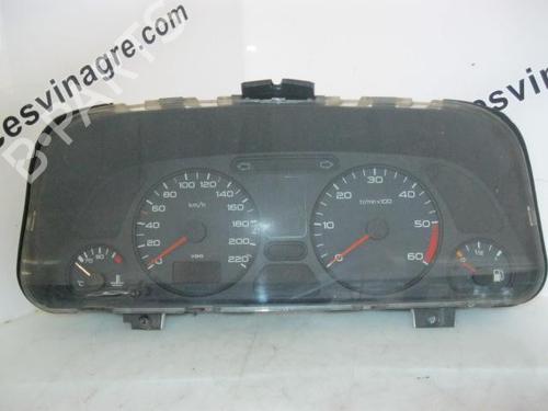 Used Instrument cluster PEUGEOT 306 (7B, N3, N5) [1993-2003]  20116754