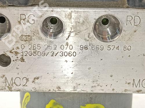 ABS pump PEUGEOT 308 I (4A_, 4C_) 1.6 HDi | BP11182581M43 