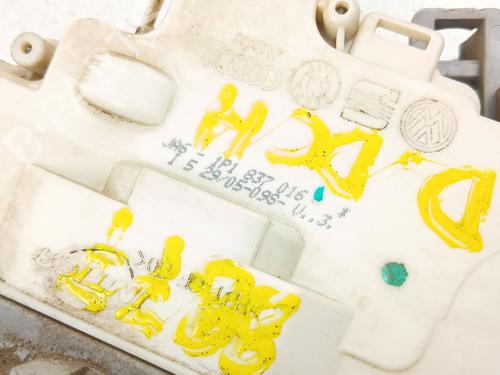 Front right lock SEAT LEON (1P1) 1.9 TDI | BP31137058C97 