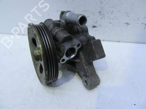 Used Steering pump Steering pump HONDA CIVIC VI Fastback (MA, MB) 1.5 16V (MB3) (114 hp) 9820523 9820523