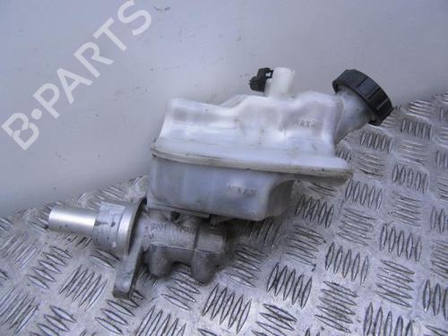 Brake master cylinder FORD TRANSIT Van (FA_ _) 2.2 TDCi | BP37441327M77 - Image 2