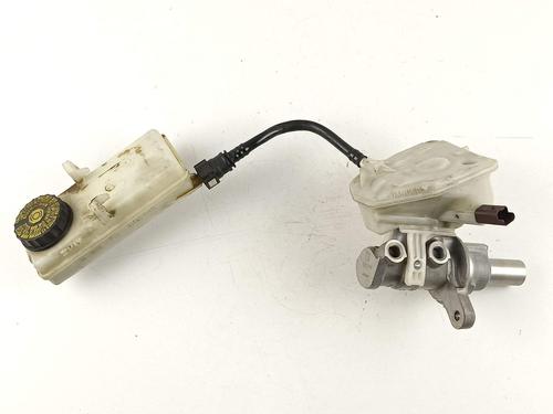 Used Brake master cylinder Brake master cylinder 37441450 37441450