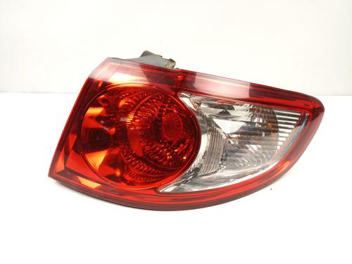 Used Right taillight HYUNDAI SANTA FÉ II (CM) 2.2 CRDi GLS 4x4 (150 hp) 22982123