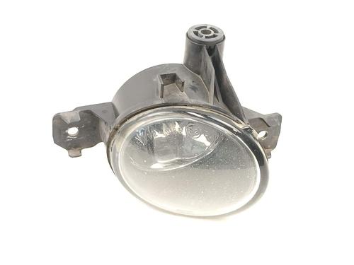 Used Right front fog light Right front fog light 17570284 17570284