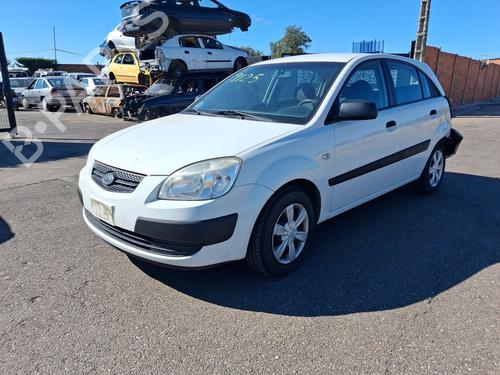 Used Parts KIA RIO II (JB) 1.5 CRDi 4896488