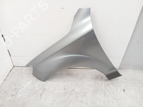 Used Left front fenders Left front fenders 37027700 37027700