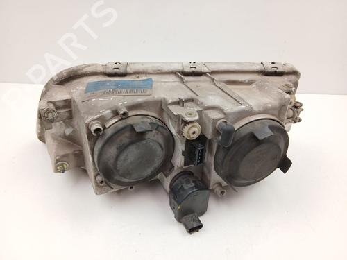 Right headlight VOLVO S40 I (644) 1.6 | BP26692028C29 