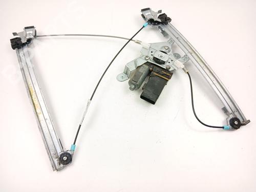 Lève-vitre avant droit SKODA OCTAVIA I (1U2) 1.9 TDI (110 hp) 31924565