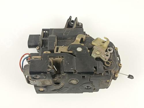 Høyre foran lås SEAT LEON (1M1) 1.8 20V (125 hp) 12942203