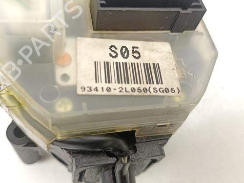 Steering column stalk HYUNDAI i30 (FD) 1.6 CRDi | BP18407523I23 