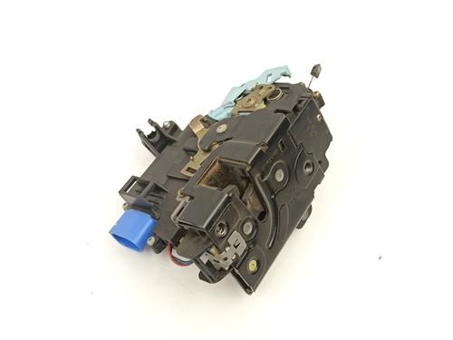 Used Front right lock VW TOUAREG (7LA, 7L6, 7L7) 2.5 R5 TDI (174 hp) 18695845