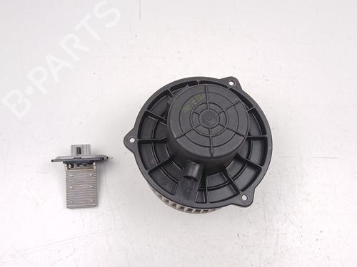 Heater blower motor HYUNDAI COUPE II (GK)  | BP29214066M62 