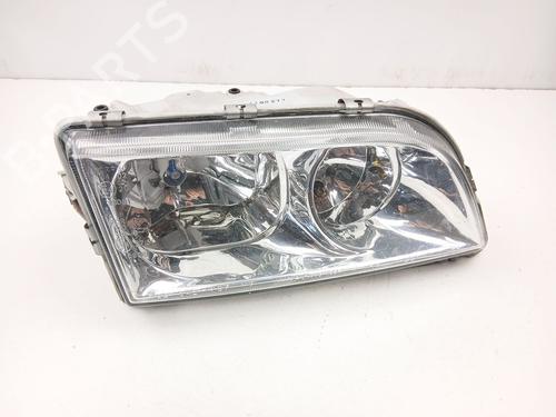 Used Right headlight VOLVO S40 I (644) 1.9 DI (115 hp) 28480690