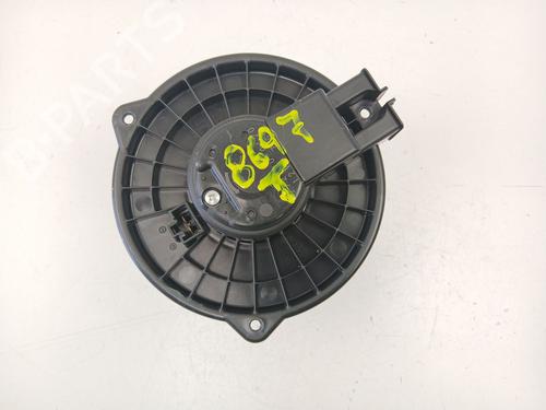 Heater blower motor MITSUBISHI GRANDIS (NA_W) 2.0 DI-D (NA8W) | BP27179921M62 