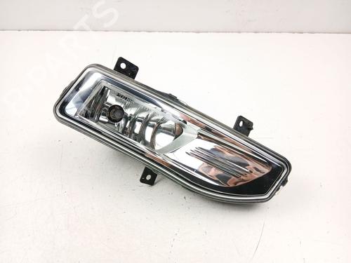 Used Right front fog light NISSAN X-TRAIL III (T32_, T32R, T32RR) 1.6 dCi (T32) (130 hp) 31250896