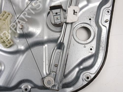 Rudehejsemekanisme ventre foran KIA CEE'D Hatchback (ED) 1.4 CVVT | BP29924935C22