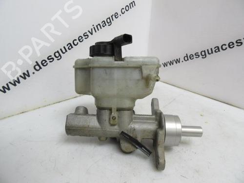 brake-master-cylinder-seat-leon-1p1-2005-2006-2007-2008-2009-2010-2011-2012-2013-37441261 main image
