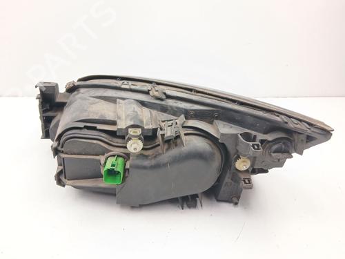 Right headlight FORD MONDEO III (B5Y) 2.0 16V TDDi / TDCi | BP32442872C29 