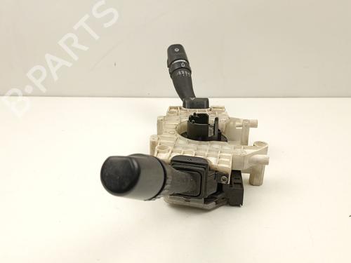 Steering column stalk HYUNDAI ACCENT II (LC) 1.3 | BP17212695I23 