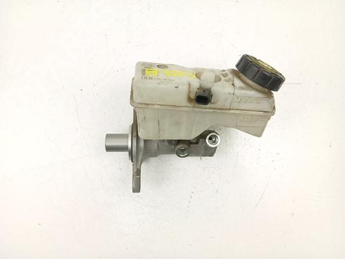 Brake master cylinder RENAULT CAPTUR I (J5_, H5_) 1.2 TCe 120 | BP37441888M77 - Image 2