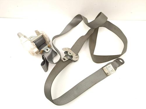 Used Front right seatbelt Front right seatbelt 25772562 25772562