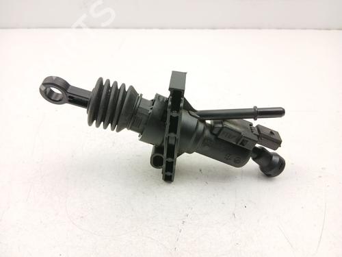 Clutch slave cylinder FORD FOCUS IV Turnier (HP) 1.0 EcoBoost mHEV | BP29502801M113 