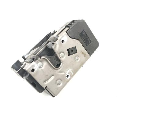 Used Front right lock OPEL VIVARO A Bus (X83) 2.5 CDTI (F7, J7, A07) (146 hp) 24935704