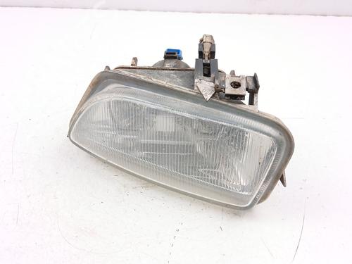 Used Left front fog light CITROËN SAXO (S0, S1) 1.4 VTS (75 hp) 31311558