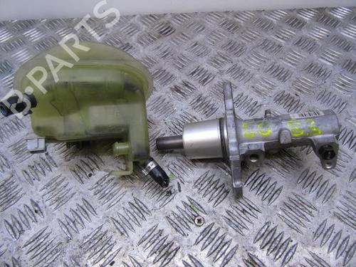 Brake master cylinder VW PASSAT B5.5 (3B3) 1.9 TDI | BP37441329M77 - Image 2