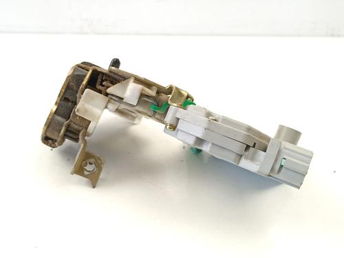 Rear left lock NISSAN TERRANO II (R20) 2.7 TDi 4WD | BP20098429C100 