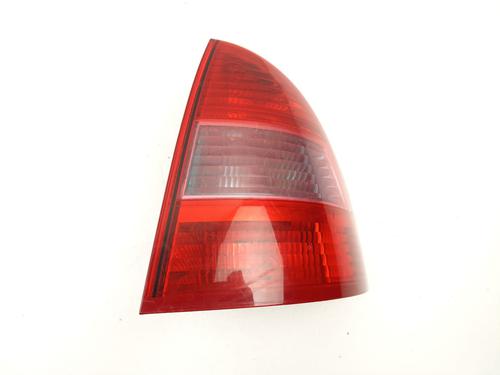 Right taillight CITROËN C5 II (RC_) 1.6 HDi (RC8HZB) | BP24219207C35 