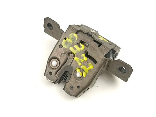 Used Tailgate lock OPEL ASTRA J (P10) 1.3 CDTI (68) (95 hp) 18870196