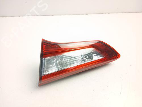 Used Right tailgate light Right tailgate light TOYOTA YARIS (_P13_) 1.5 Hybrid (NHP130_, NHP130) (101 hp) 33295361 33295361