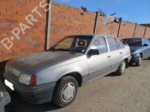 Used Parts OPEL KADETT E (T85) 1.7 D (C19, D19) 1057221